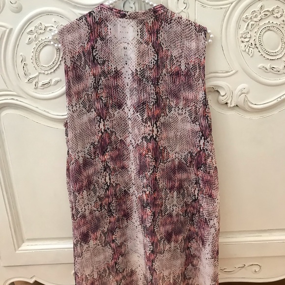 Jennifer Lopez Blouse Purple Python Sleeveless Size M - Picture 7 of 8